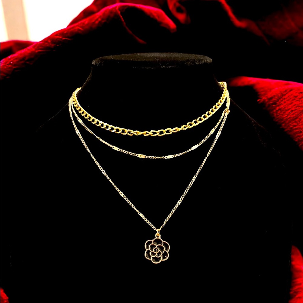 Stainless Steel Necklace w/18k Gold Plated Pendant.  (Moving Sale)!!!!!